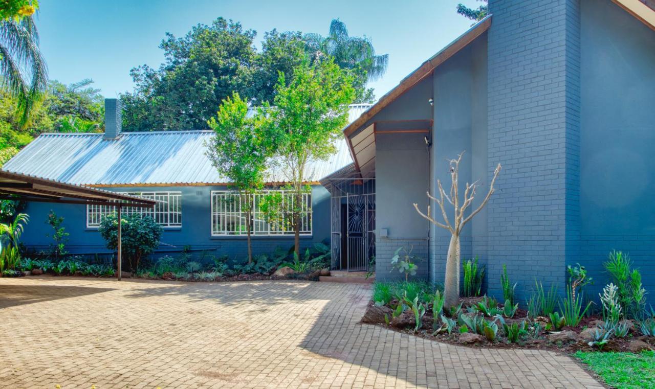 The Beekeeper'S Inn Louis Trichardt Bagian luar foto