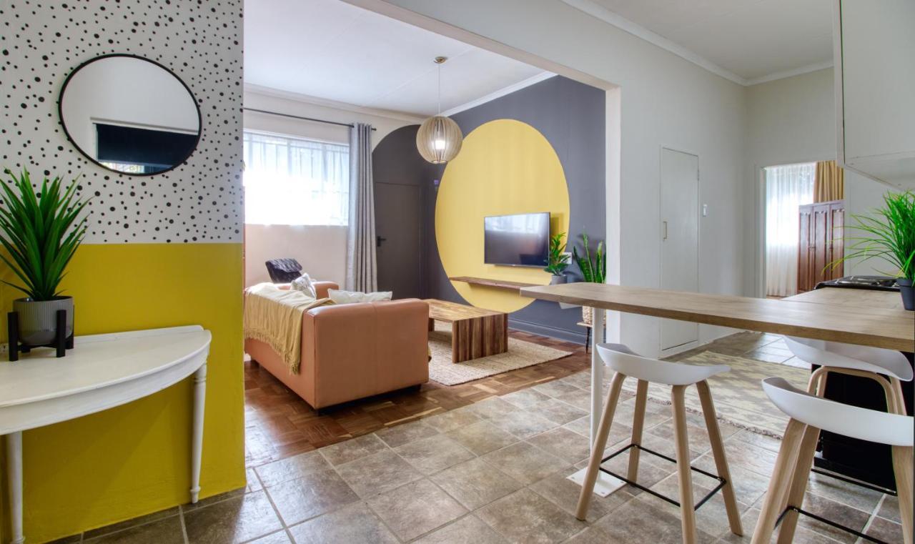 The Beekeeper'S Inn Louis Trichardt Bagian luar foto
